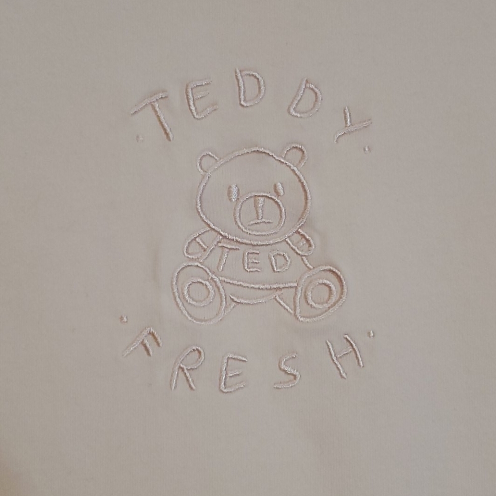 Teddy Fresh tee shirt large